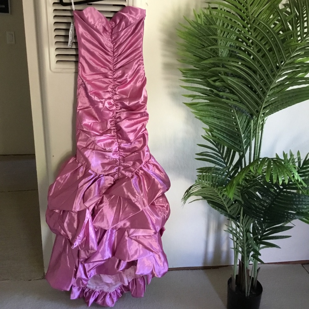 Vintage Jessica McClintock  Strapless Pink Satin Ruffled Gown